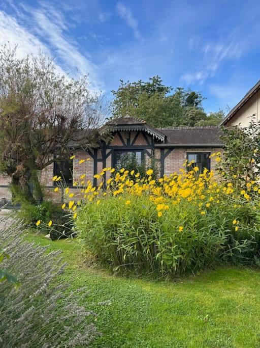 Les Cottages De Carine Saint-Marcel  Ngoại thất bức ảnh